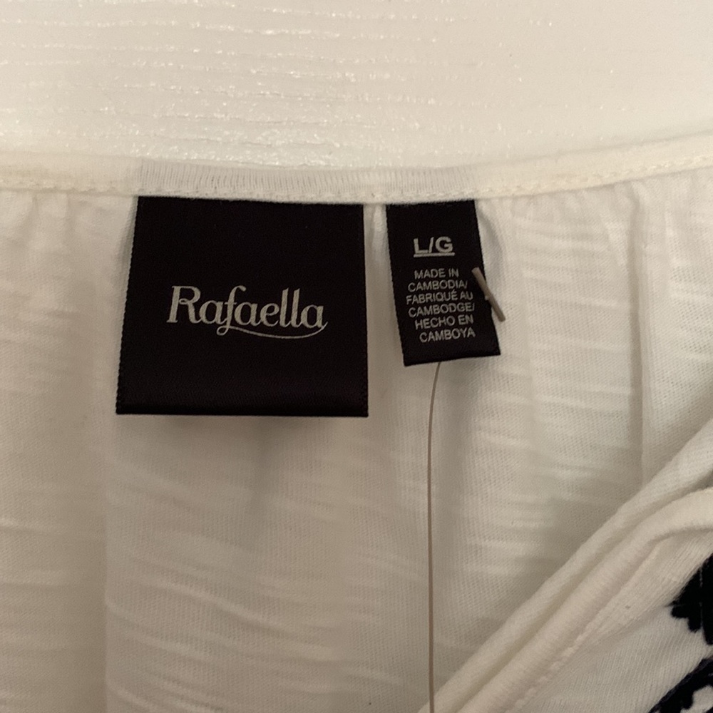 NWT - RAFAELLA White Cottage Core Embroidered Top, size L - Picture 4 of 6